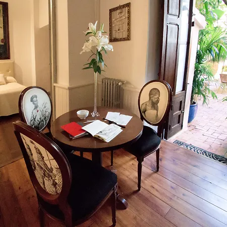 ホテル Art Boutique Chamarel