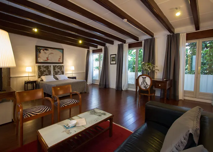 Otel Art Boutique Chamarel Denia